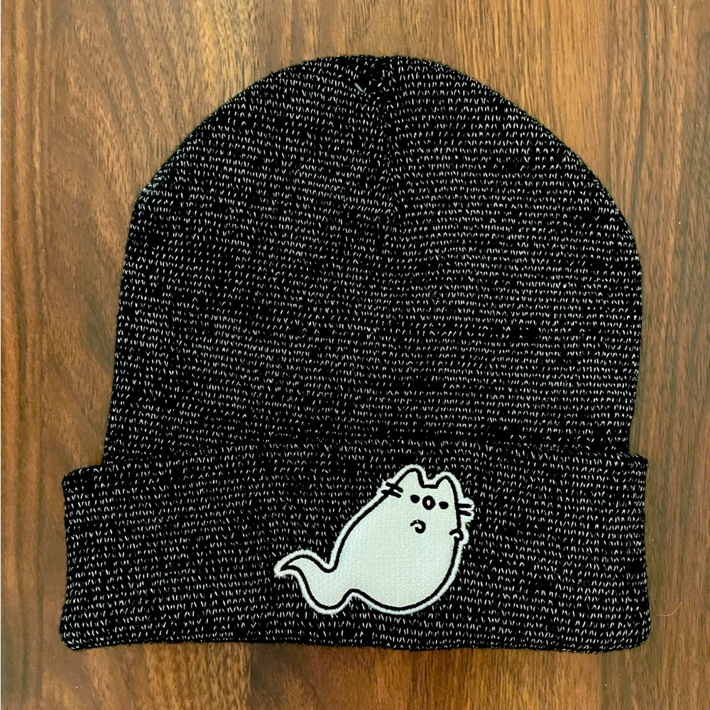 Pusheen Ghost Knit Beanie Black and Silver